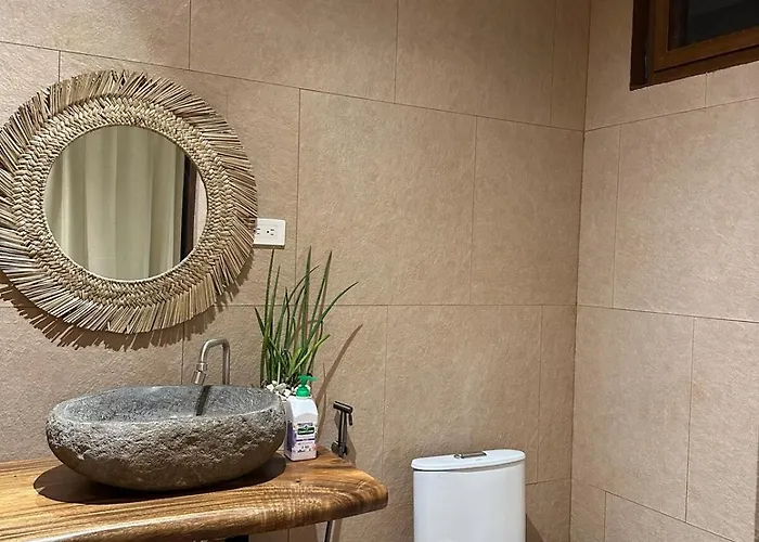 The House Taguig Near Bgc 마닐라